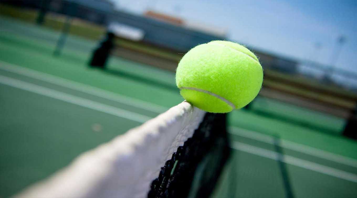 TENNIS